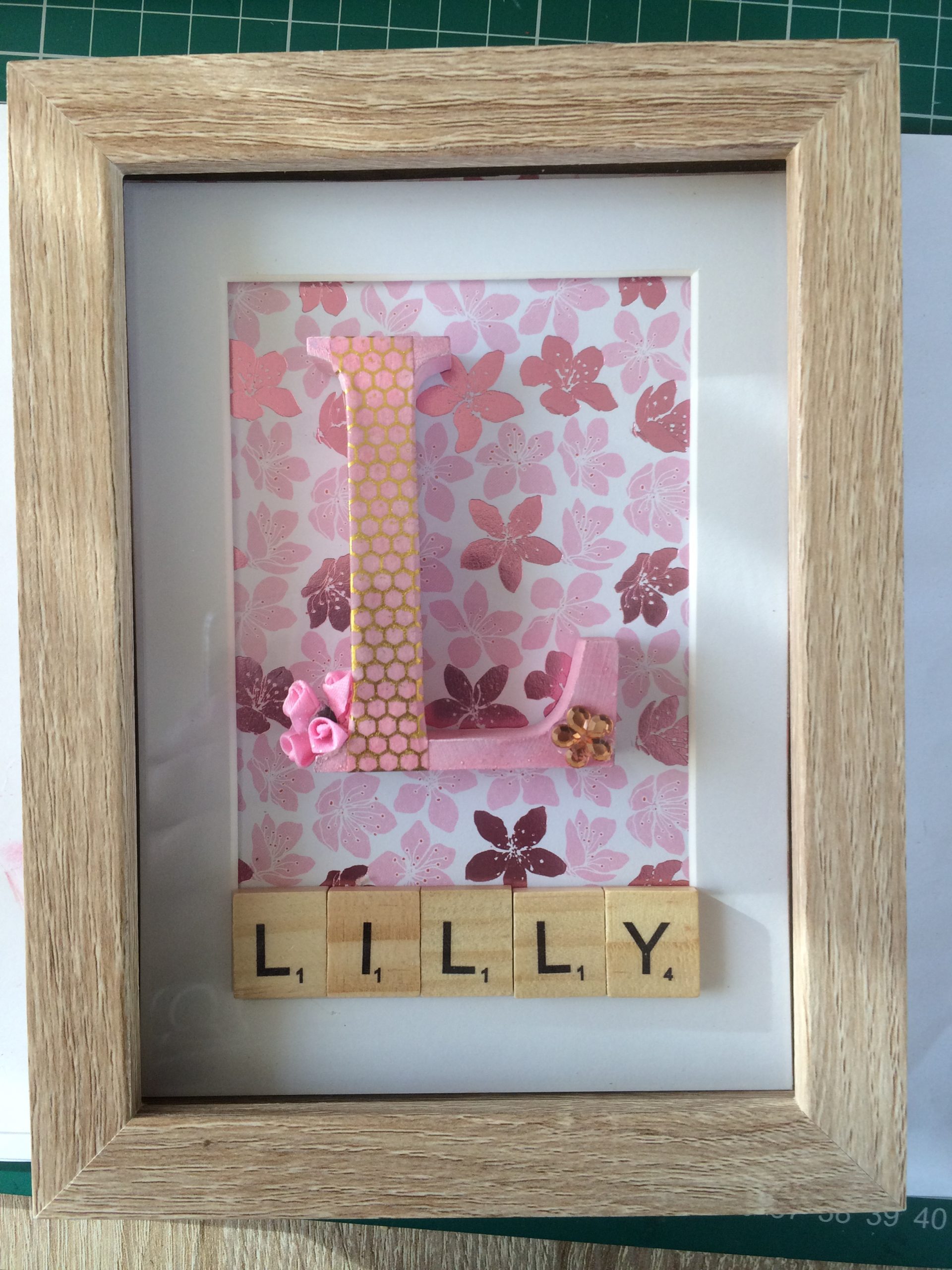 Initial / Name frames - Image 5